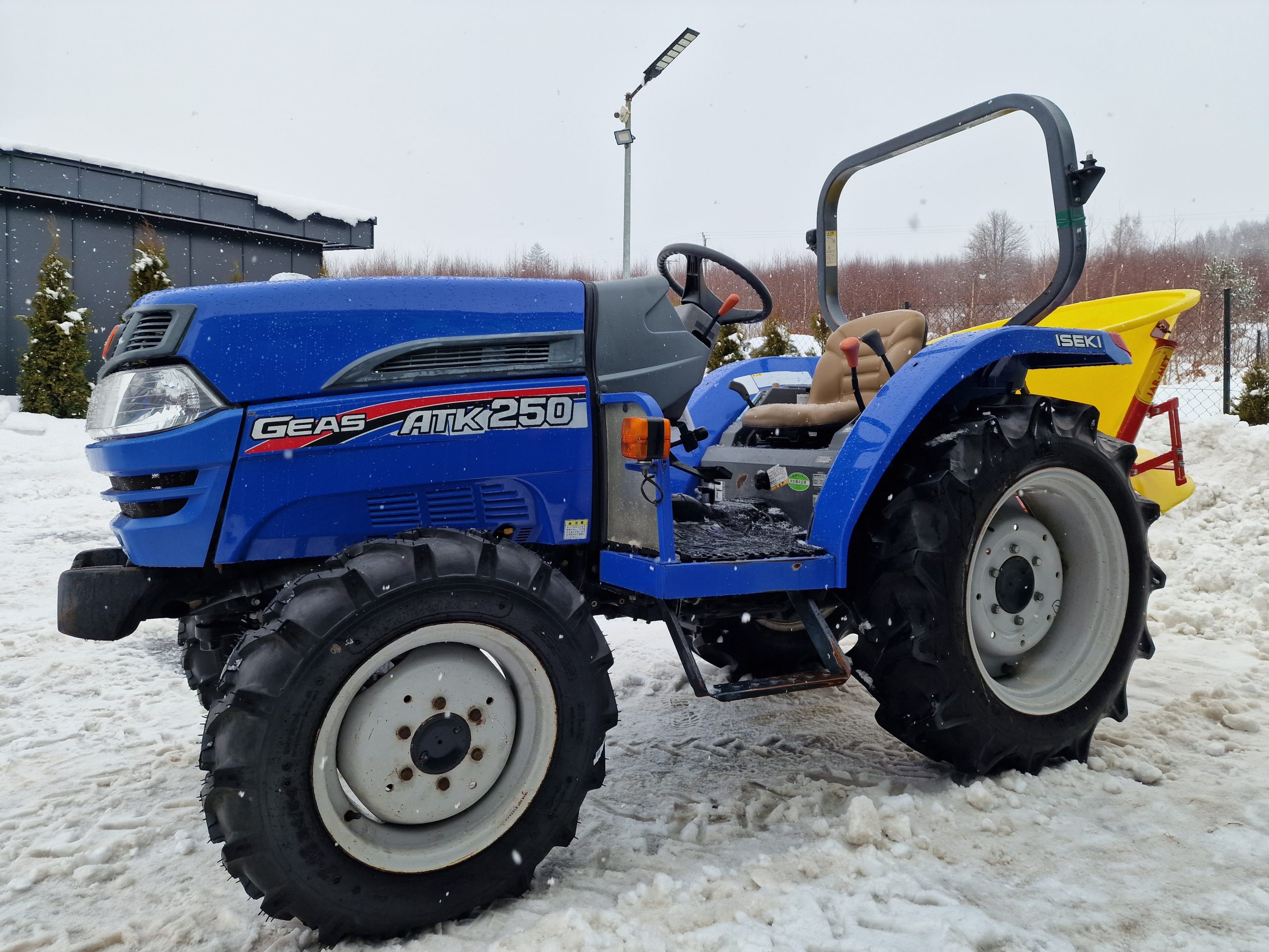 Iseki ATK 250 - obrazek 4